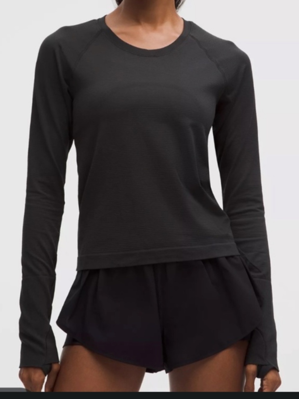Lululemon Swiftly Tech Long Sleeve Waist Length Athletic Top - Black Size 2